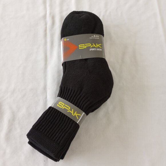 NWT 4 Pair Black Spak Sport Socks - Picture 3 of 3